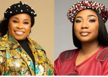 Gospel singer, Mercy Chinwo lauds Tope Alabi’s beauty (Video)